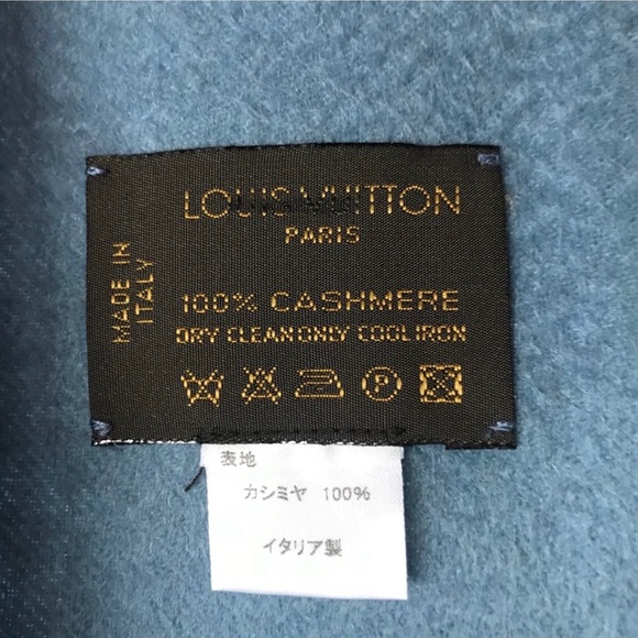 💙Authentic Louis Vuitton Blue Cashmere Scarf Stole super soft. Great for men - Picture 4 of 6
